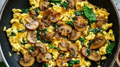 10-Minute Mushroom Spinach Scrambled Eggs (Excessive-Protein)