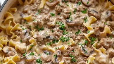 One Pot Ground Beef Stroganoff (Easy & Creamy)
