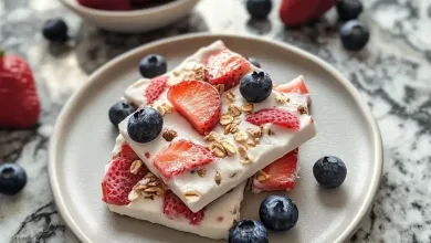 Easy Frozen Yogurt Bark with Berries Recipe