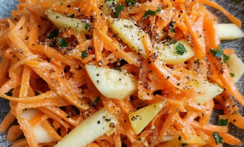 Healthy Carrot Apple Salad Recipe (15-Minutes) Healthy Carrot Apple Salad Recipe (15-Minutes)