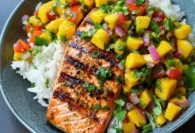 Healthy Grilled Salmon with Mango Salsa