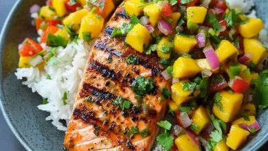 Healthy Grilled Salmon with Mango Salsa Healthy Grilled Salmon with Mango Salsa