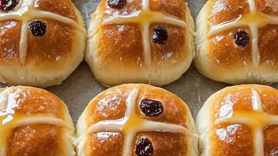 Scorching Cross Buns with Candied Fruit
