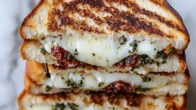 Solar-Dried Tomato Bacon Pesto Grilled Cheese Recipe