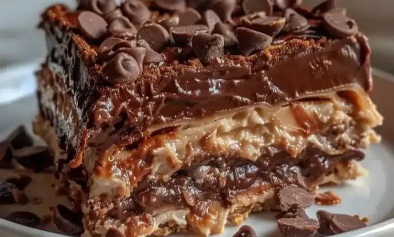 Chocolate Peanut Butter Lasagna