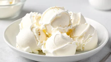 Frozen Greek Yogurt Protein Bites for a Healthy Sweet Treat Frozen Greek Yogurt Protein Bites for a Healthy Sweet Treat
