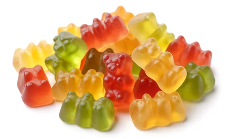 Healthy 3-Ingredient Vegan Gummy Bears You Can Make at Home Healthy 3-Ingredient Vegan Gummy Bears You Can Make at Home